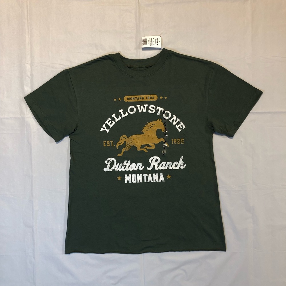 NWT Yellowstone Junior’s Short Sleeve Cut-off Hem Green Graphic Tee S